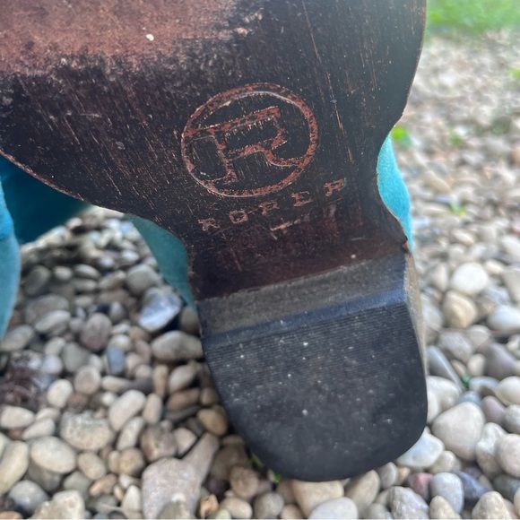 ROPER Turquoise Suede Leather Ankle Boots Newly Cleaned - Picture 6 of 12